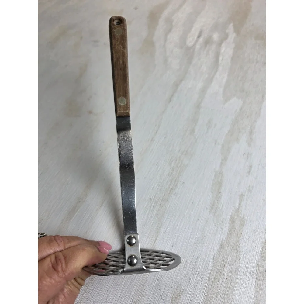 Maid of Honor Potato Masher Vintage Wood Handle Stainless Steel USA Made Classic